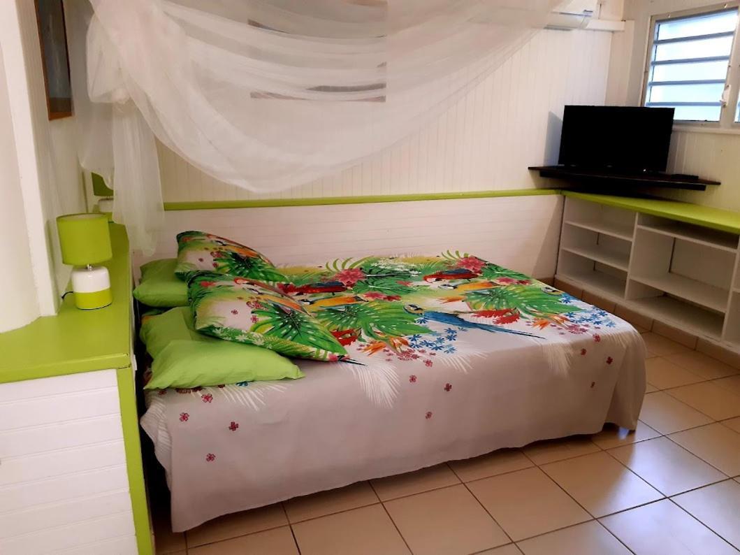 Sainte-Luce 2 T1 Hibiscus Et Colibris Apartment Luaran gambar